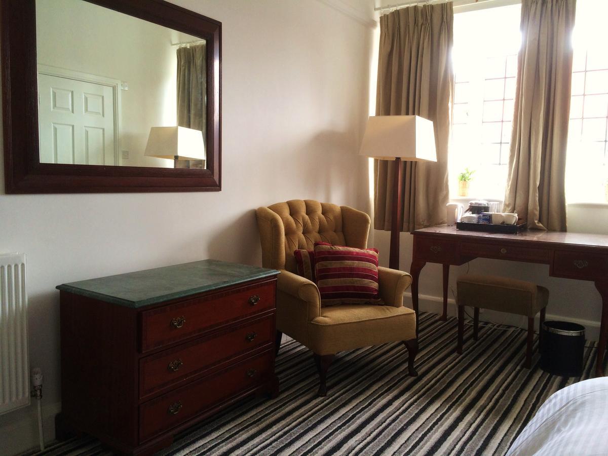 Inn Ingram Arms Hotel, Hatfield